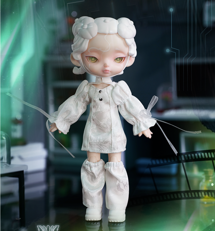 Laura Black and White Spectrum Action Figure Blind Box